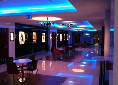 Özdilek AVM, Unisign Digital Signage Çözümlerini Seçti